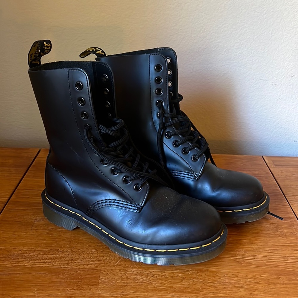 Worn Once- Doc Martens